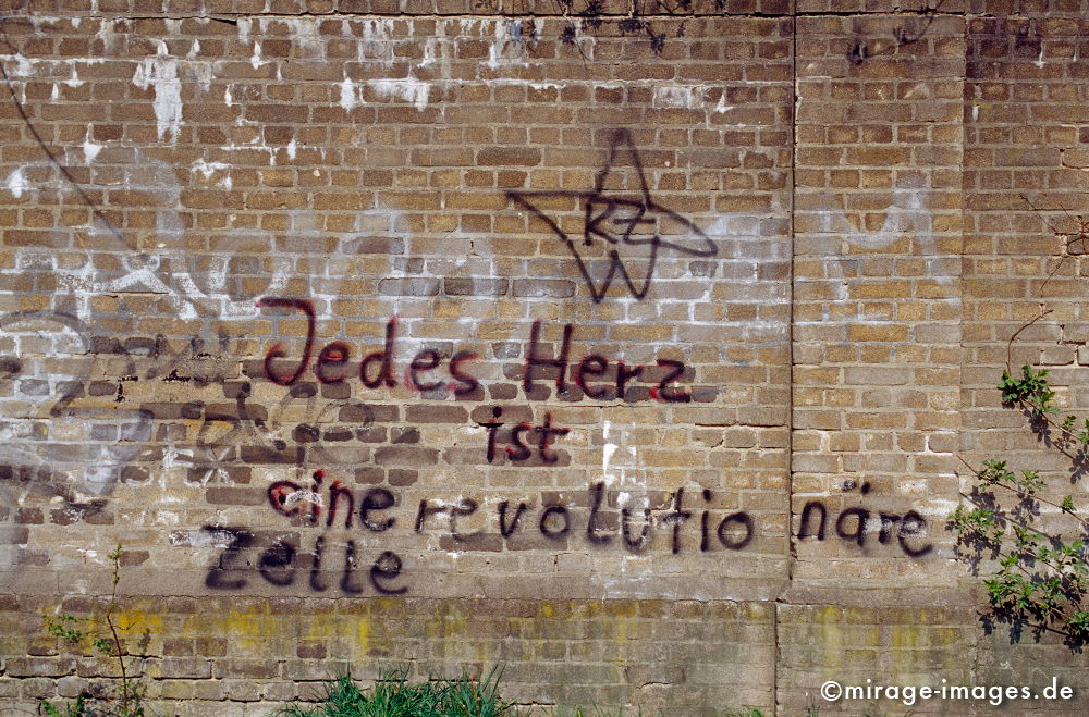 Revolution
Dortmund
Schlüsselwörter: Graffiti, 