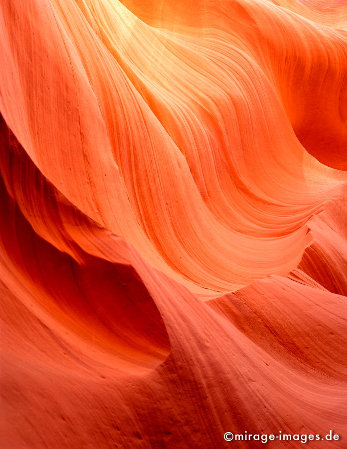 Waves
Antelope Canyon Navajo Nation Land
Schlüsselwörter: archaic, archaisch, cave, Geborgenheit, Heiligtum, Hoehle, landscape, Landschaft, mystic, mystisch, Natur, nature, orange, red, rot, sanctuary, Stein, stone, wilderness, Wildnis, Schlucht, Slot, Erosion