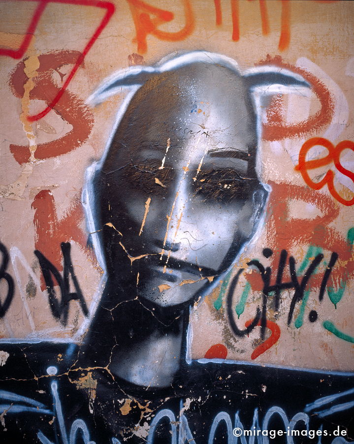 Metal face
Krakau
Schlüsselwörter: Graffiti