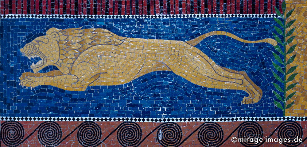 jumping lion
München
Schlüsselwörter: Tiere animals gelb Wand wall Fantasie fantasy Mosaik Stein filigran