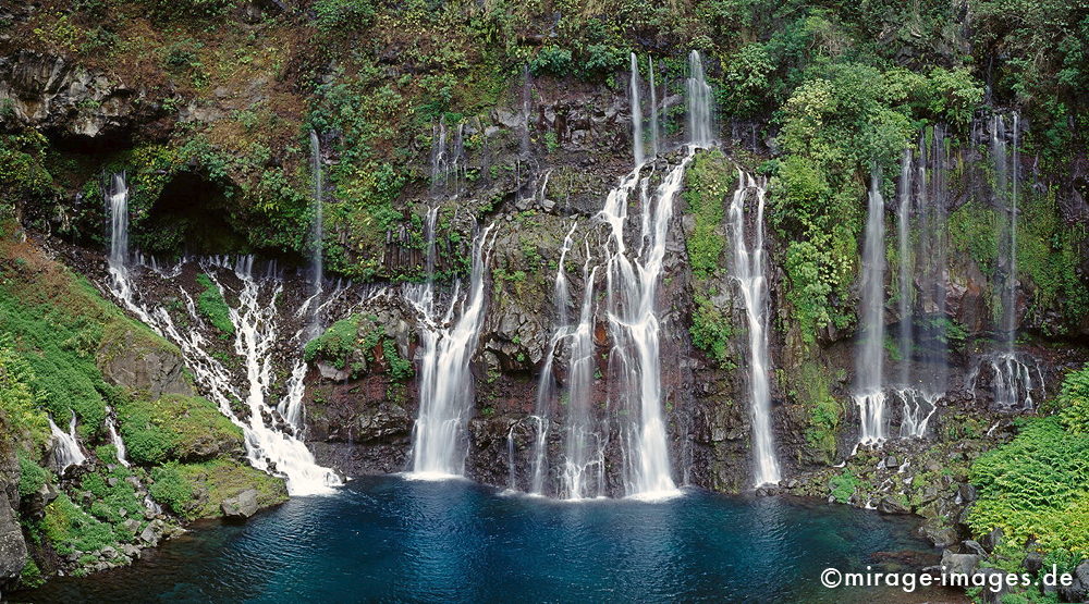 Cascade de Grand Galet
Rivière Langevin
Schlüsselwörter: Wasserfall, Kaskade, türkis, Wasser, fliessen, romantisch, idyllisch, malerisch, Ruhe, Natur, Stein, Meditation, Kontemplation, betrachten, Betrachtung, Entspannung, entspannen, Wildnis, unberührt, frisch, klar, Bewegung, bewegen, natürlich, Harmonie, 