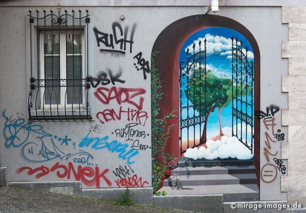 Door to Heaven
Lausanne
Schlüsselwörter: Graffiti, Wandmalerei, Schmiererei, Katze, Tor, Himmel, Romantik, romantisch, Hauswand, Fassade, 