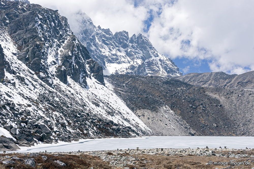 Gokyo Lake II - Taujan Pokhari
