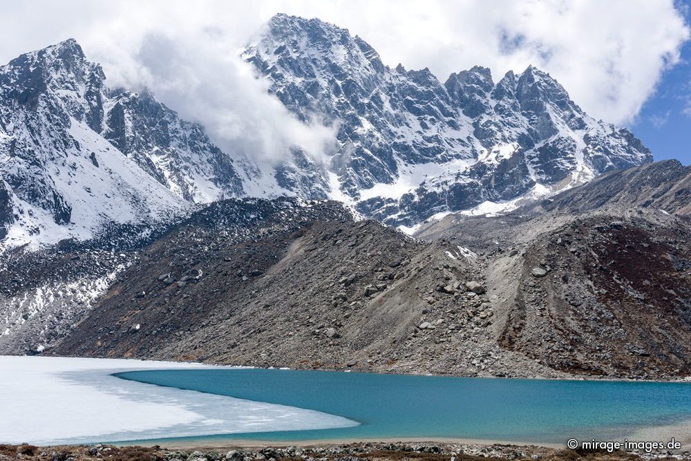 Gokyo Lake II - Taujan Pokhari
