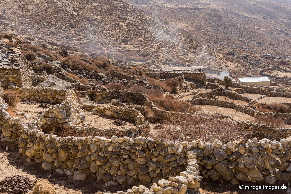 Stone walls and -houses
Dingjung - Sagarmatha National Park
